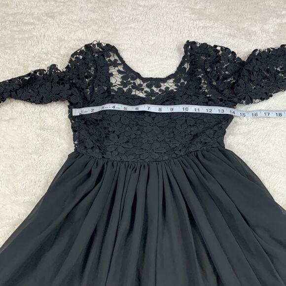 Unbranded black fit and flare lace overlay dress, size 5 - Picture 6 of 10